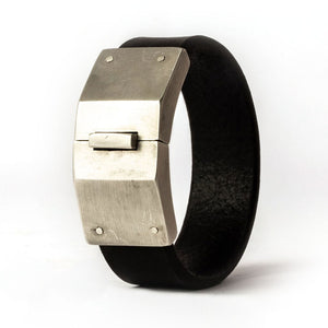 Parts of 4 narrow box lock bracelet leather acid silver cuff