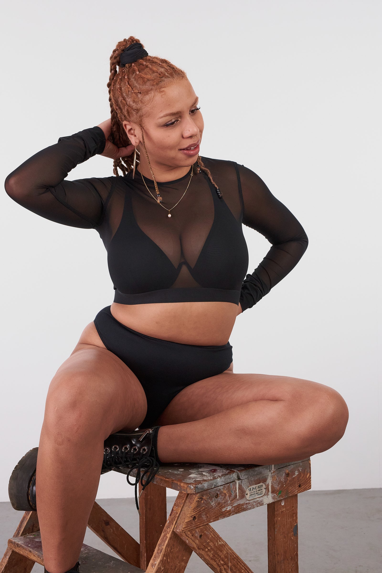 No reply longsleeve crop top