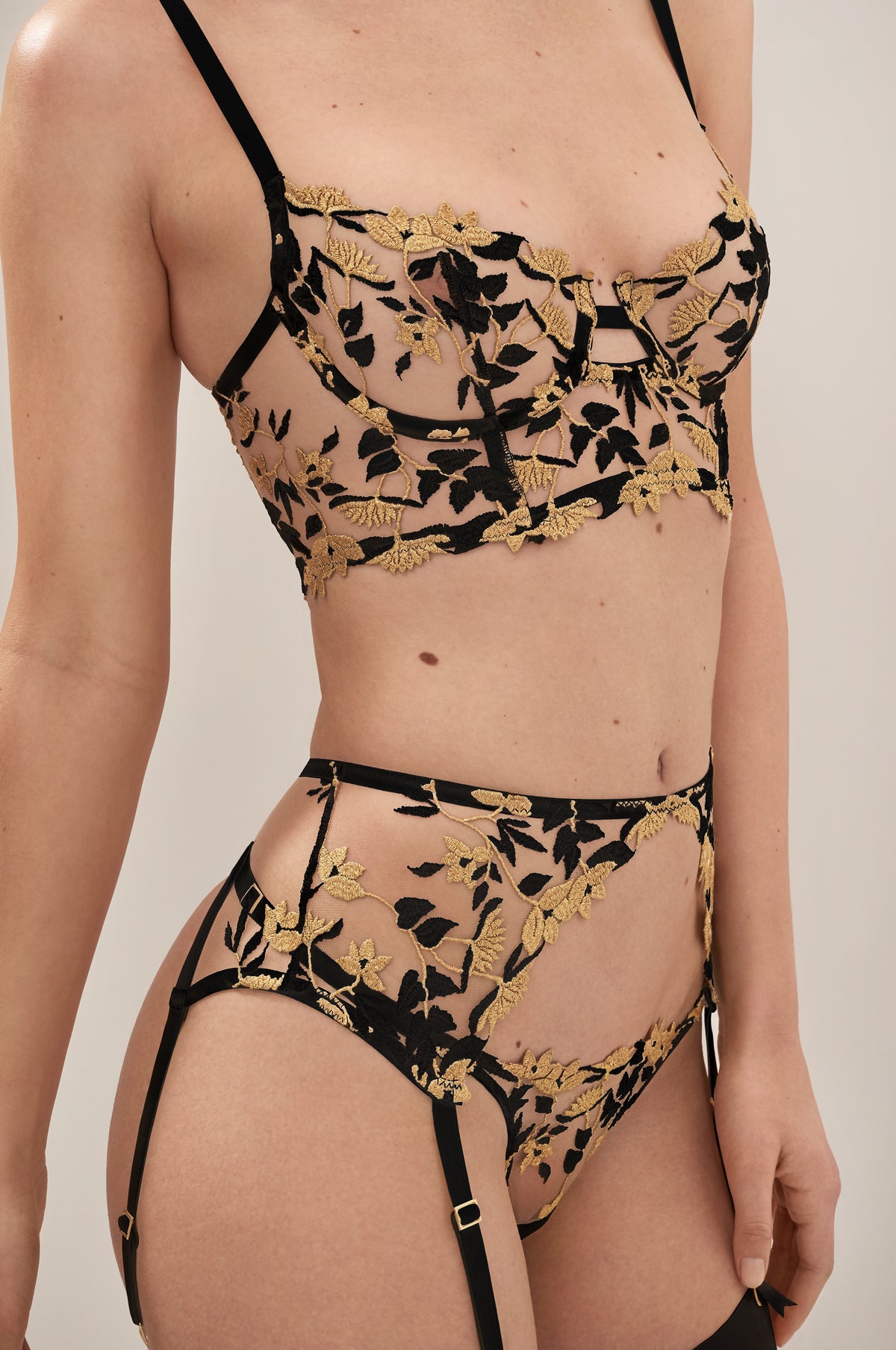 Studio Pia Soraya harness suspender without leg straps, Soraya longline bra and Soraya thong with straps detached second skin floating leaf design - lookbook